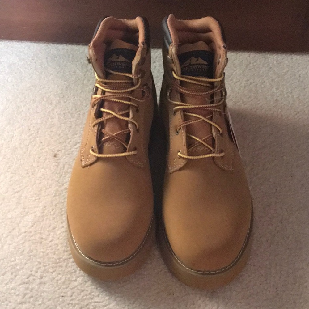 Women’s northwest territory work boots